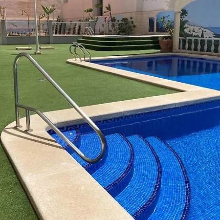 Sunny Casita, Torrevieja, Modern 2 Bed Floor Апартаменты