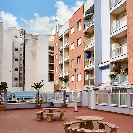 Апартаменты Sunny Casita, Torrevieja, Modern 2 Bed Floor *